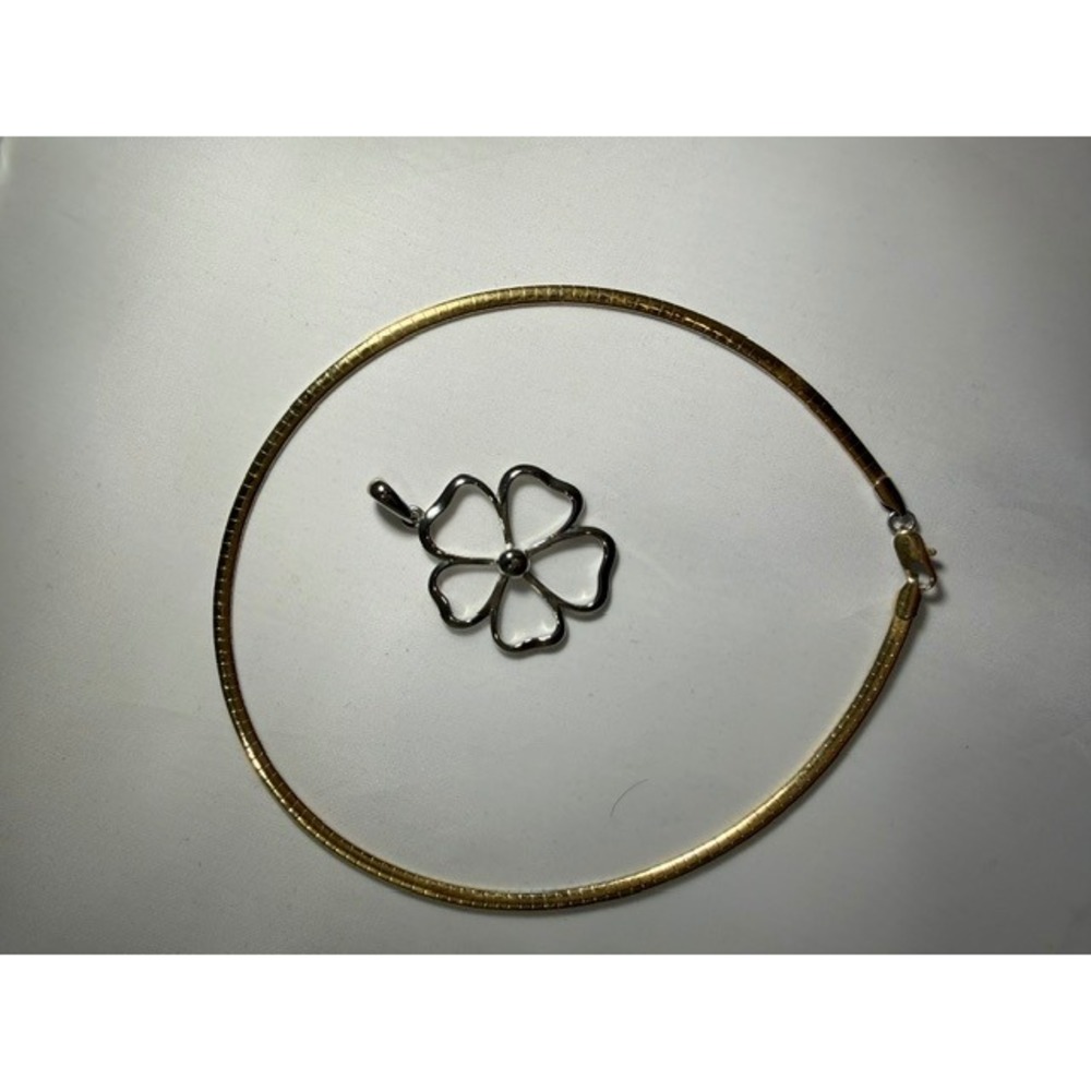 Lia Sophia Reversible Gold Silver Tone Trish Omega collar Necklace & Daisy slide